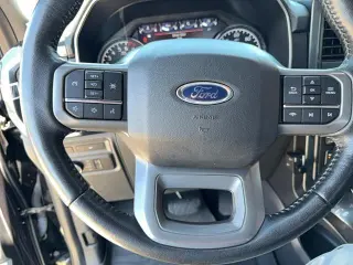 Ford F-150 2022 4x4 XLT 4 puertas SuperCrew 5.5 pies. SB