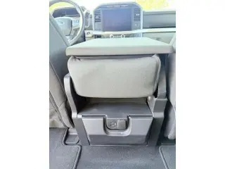 Ford F-150 2023 4x4 XLT 4 puertas SuperCrew 5.5 pies. Caja corta