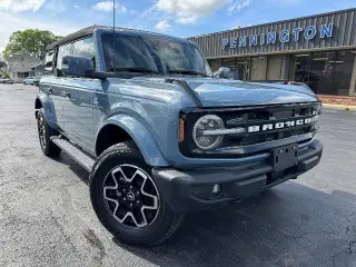 Ford Bronco 2023 4x4 Outer Banks 4 puertas SUV