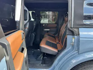 Ford Bronco 2023 4x4 Outer Banks 4 puertas SUV