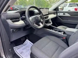 Ford Explorer 2025 AWD Active 4 puertas SUV
