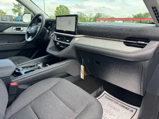 Ford Explorer 2025 AWD Active 4 puertas SUV