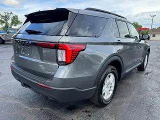 Ford Explorer 2025 AWD Active 4 puertas SUV
