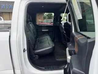 Ford F-150 2018 4x4 Lariat 4 puertas SuperCrew 5.5 pies. SB