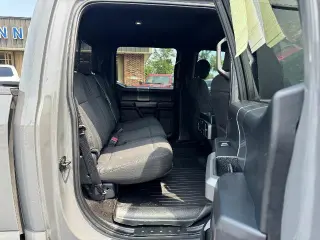Ford F-150 2018 4x4 XLT 4 puertas SuperCrew 5.5 pies. Caja corta