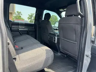 Ford F-150 2018 4x4 XLT 4 puertas SuperCrew 5.5 pies. Caja corta