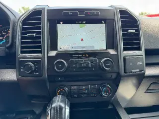 Ford F-150 2018 4x4 XLT 4 puertas SuperCrew 5.5 pies. Caja corta
