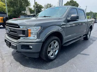 Ford F-150 2018 4x4 XLT 4 puertas SuperCrew 5.5 pies. Caja corta