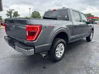 Ford F-150 2023 4x4 XLT 4 puertas SuperCrew 5.5 pies SB