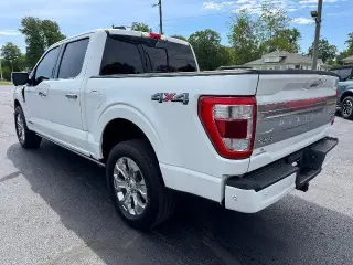Ford F-150 2021 4x4 Platinum 4 puertas SuperCrew 6.5 pies. SB