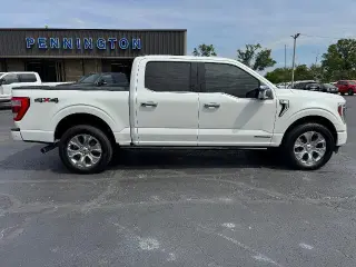 Ford F-150 2021 4x4 Platinum 4 puertas SuperCrew 6.5 pies. SB
