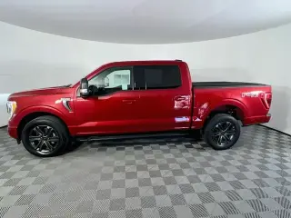 Ford F-150 2022 4x4 XLT 4 puertas SuperCrew 5.5 pies. Caja corta