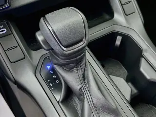 Toyota RAV4 2026 LE 4 puertas SUV