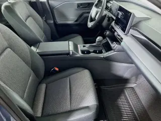 Toyota RAV4 2026 LE 4 puertas SUV