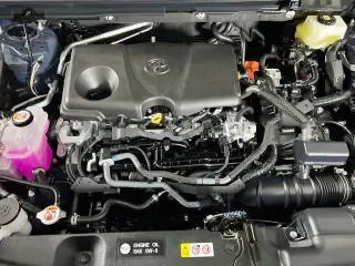 Toyota RAV4 2026 LE 4 puertas SUV