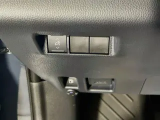 Toyota RAV4 2026 LE 4 puertas SUV
