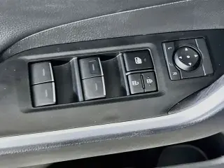 Toyota RAV4 Híbrido 2024 AWD XSE 4 puertas SUV