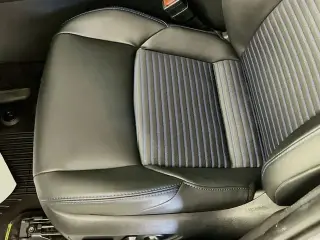 Toyota RAV4 Híbrido 2024 AWD XSE 4 puertas SUV