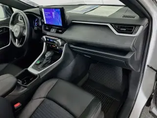 Toyota RAV4 Híbrido 2024 AWD XSE 4 puertas SUV
