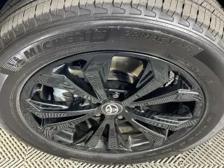 Toyota RAV4 Híbrido 2024 AWD XSE 4 puertas SUV