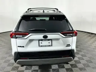 Toyota RAV4 Híbrido 2024 AWD XSE 4 puertas SUV