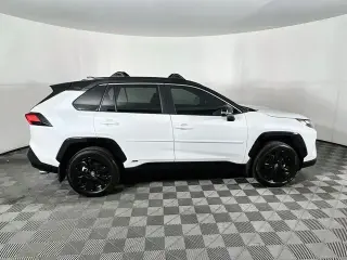Toyota RAV4 Híbrido 2024 AWD XSE 4 puertas SUV