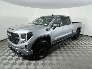 GMC Sierra 1500 2024 4x4 Elevation 4 puertas Cabina Crew 5.8 pies. Caja corta