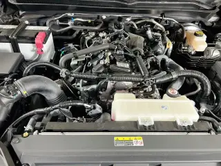 Toyota Tacoma 2024 4x2 TRD Sport 4 puertas Doble Cabina 6.1 pies LB