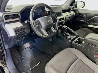 Toyota Tacoma 2024 4x4 SR5 4 puertas Double Cab 5.0 pies SB