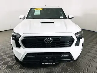 Toyota Tacoma 2025 4x4 TRD Sport 4 puertas Cabina Doble 5.0 ft SB 8A