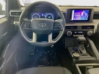 Toyota Tacoma 2024 4x4 TRD Sport 4 puertas Doble Cabina 6.1 pies LB