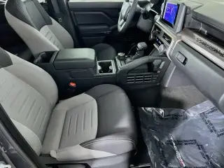 Toyota Tacoma 2024 4x4 TRD Sport 4 puertas Doble Cabina 6.1 pies LB