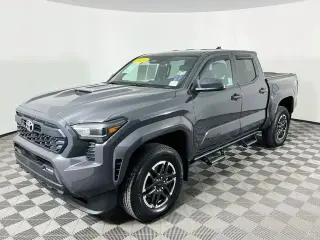 Toyota Tacoma 2024 4x4 TRD Sport 4 puertas Doble Cabina 6.1 pies LB