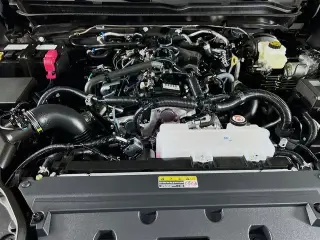 Toyota Tacoma 2026 4x4 TRD Sport 4 puertas Doble Cabina 5.0 pies SB 8A