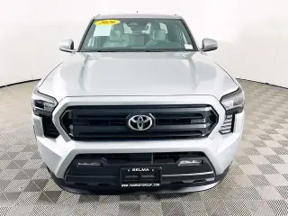 Toyota Tacoma 2026 4x4 SR5 4 puertas Double Cab 6.1 ft LB