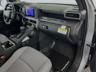 Toyota Tacoma 2026 4x4 SR5 4 puertas Double Cab 6.1 ft LB