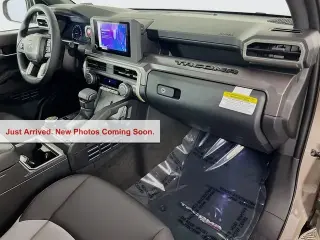 Toyota Tacoma 2026 4x4 TRD Off-Road 4 puertas Cabina Doble 5.0 ft SB 8A