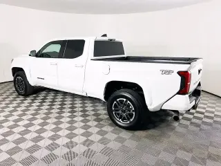 Toyota Tacoma 2025 4x4 TRD Sport 4 puertas Doble Cabina 5.0 ft SB 8A
