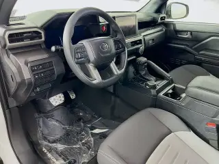 Toyota Tacoma 2025 4x4 TRD Sport 4 puertas Doble Cabina 5.0 ft SB 8A