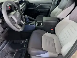 Toyota Tacoma 2026 4x4 TRD Off-Road 4 puertas Cabina Doble 5.0 pies SB 8A