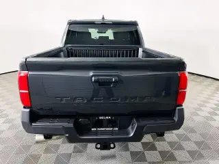 Toyota Tacoma 2026 4x4 TRD Sport 4 puertas Cabina Doble 6.1 ft LB