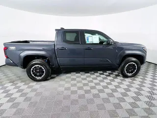 Toyota Tacoma 2026 4x4 TRD Sport 4 puertas Cabina Doble 6.1 ft LB