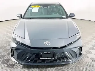 Toyota Camry 2026 SE 4 puertas Sedán