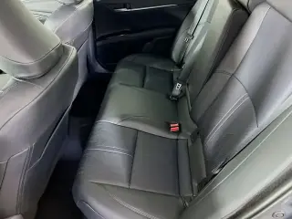 Toyota Camry 2026 SE 4 puertas Sedán