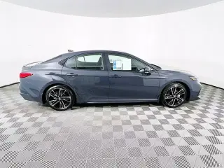 Toyota Camry 2026 SE 4 puertas Sedán