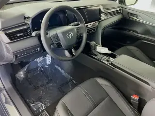 Toyota Camry 2026 SE 4 puertas Sedán
