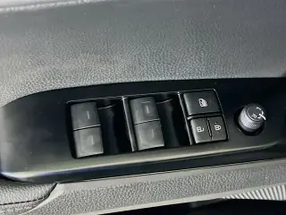 Toyota Camry 2026 SE 4 puertas Sedan
