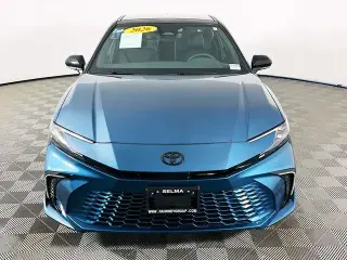 Toyota Camry 2026 SE 4 puertas Sedan