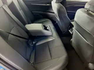 Toyota Camry 2026 SE 4 puertas Sedan