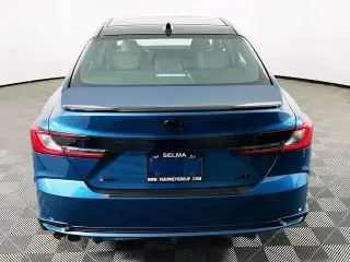 Toyota Camry 2026 SE 4 puertas Sedan